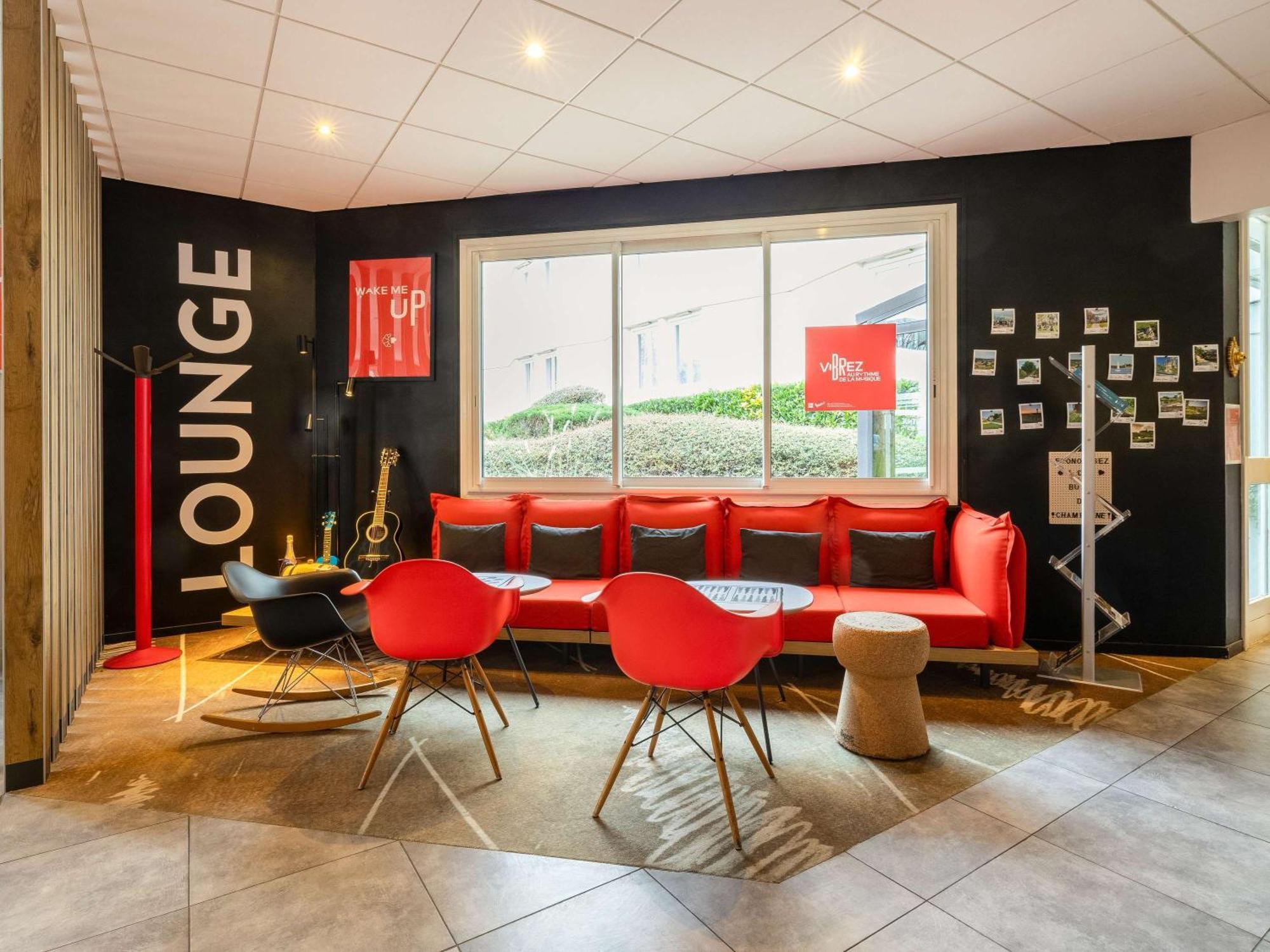 Ibis Chalons En Champagne Hotell Exteriör bild