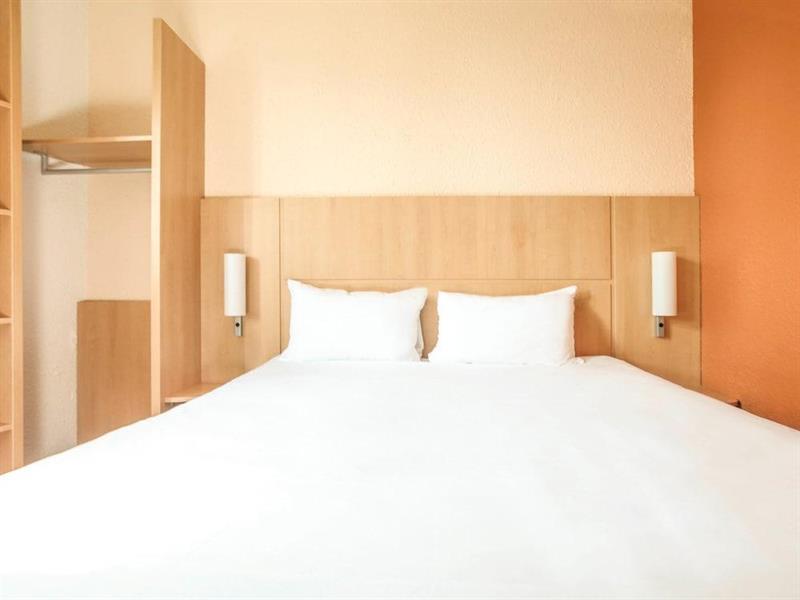 Ibis Chalons En Champagne Hotell Exteriör bild